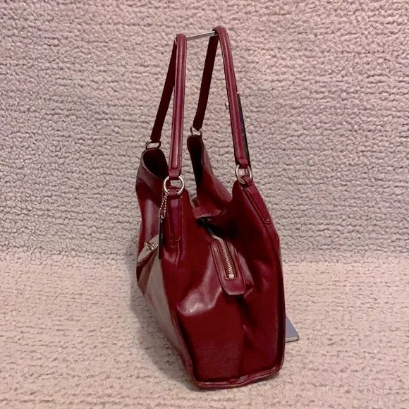 Coach Carlyle Smooth Leather Merlot Shoulder Bag Purse - Picture 5 of 13